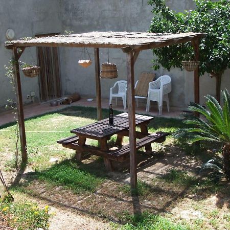Il Filo Di Paglia Bed and Breakfast Comiso Exteriör bild
